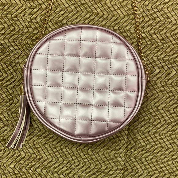 Round metallic light purple faux leather bag - Picture 2 of 4